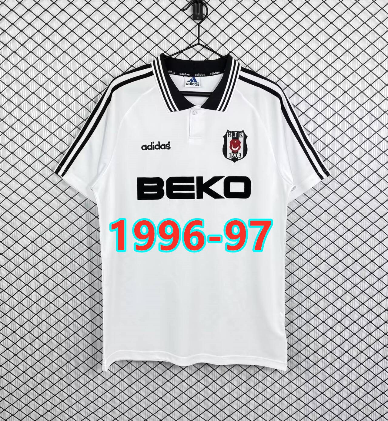 Maillot domicile Besiktas 1996-97 rétro (version supporter)