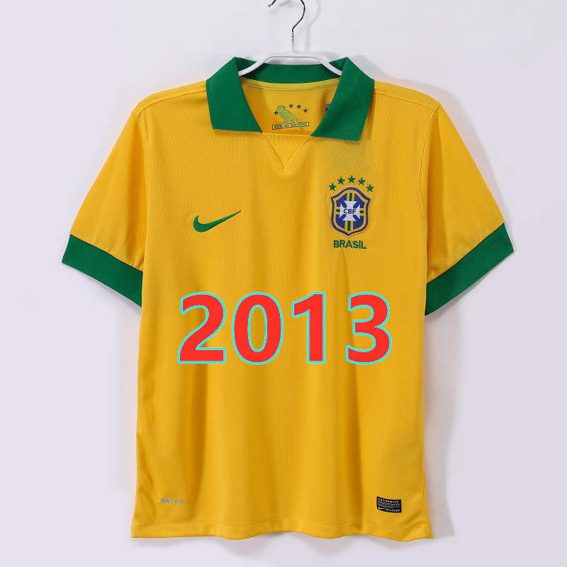 Maillot domicile Brésil 2013 rétro