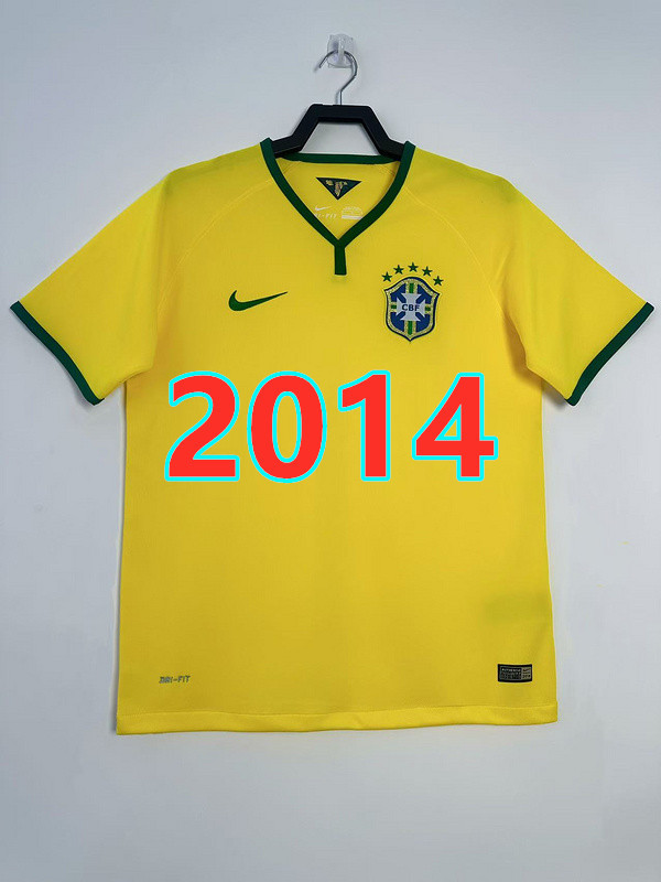Maillot domicile Brésil 2014 rétro