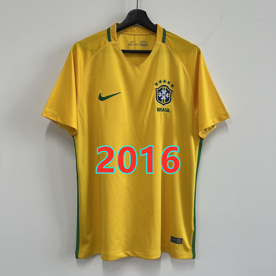 Maillot domicile Brésil 2016 rétro