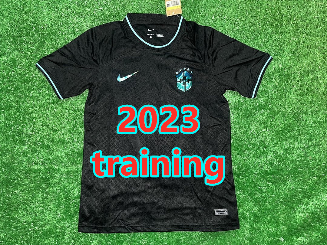 Maillot Brésil 2023 entraînement rétro