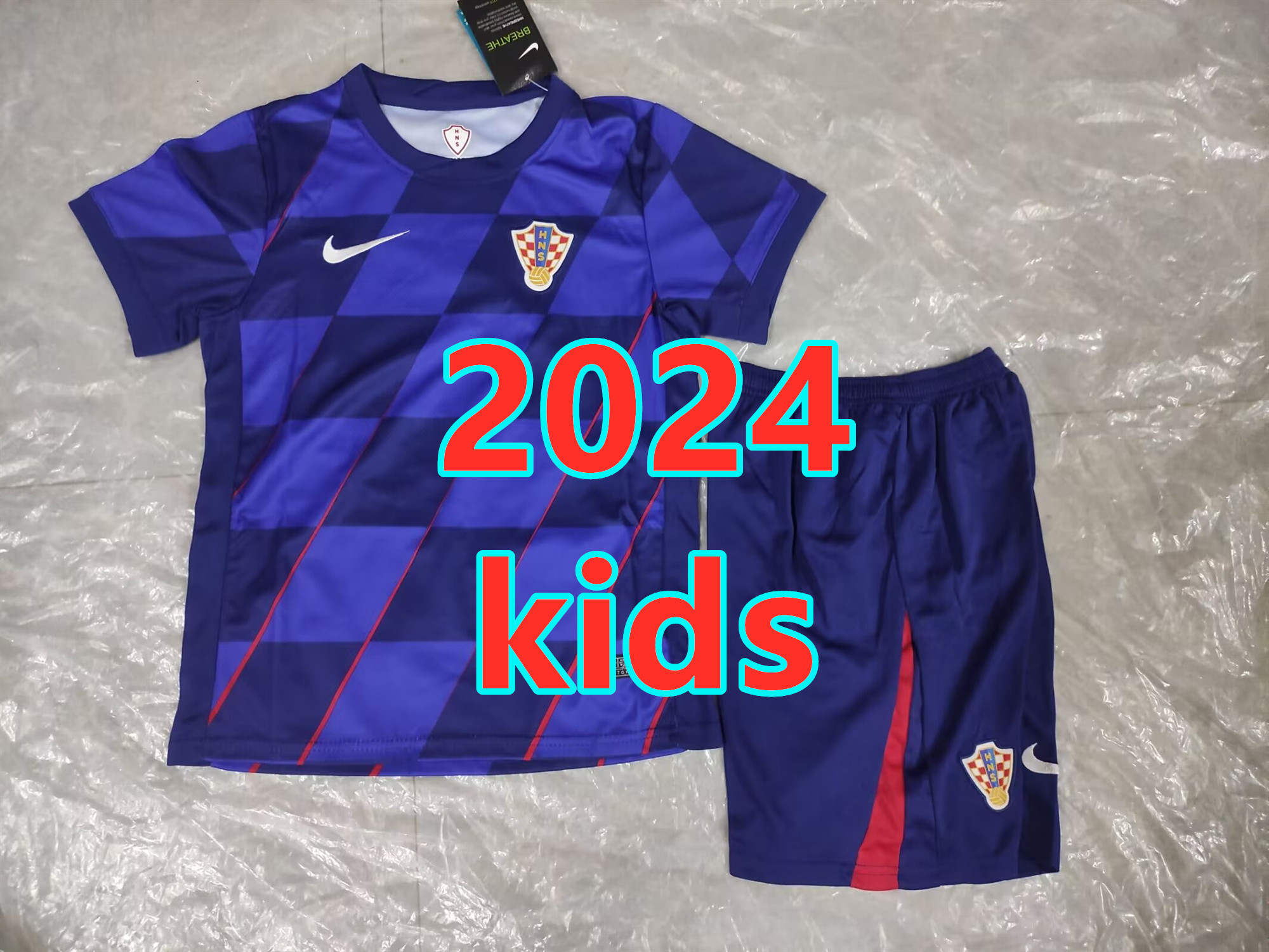 Ensemble extérieur Croatie 2024 (enfant)