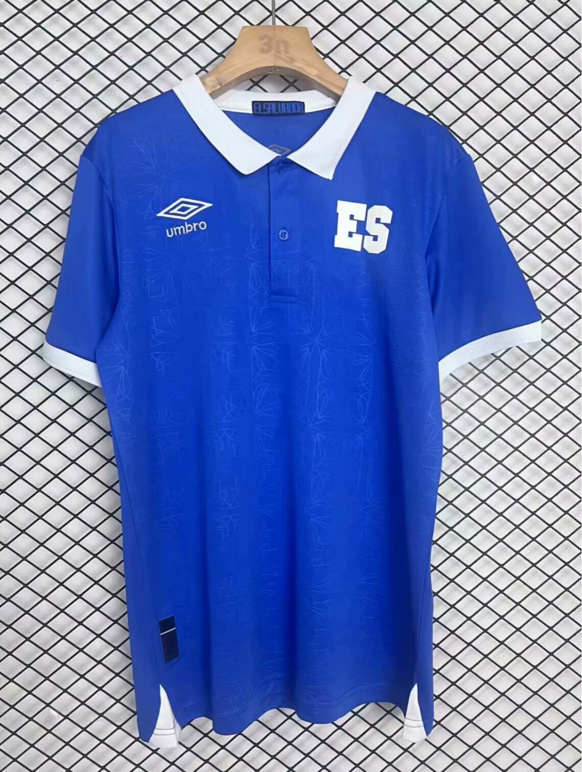 Maillot domicile Salvador 2025 (version supporter)