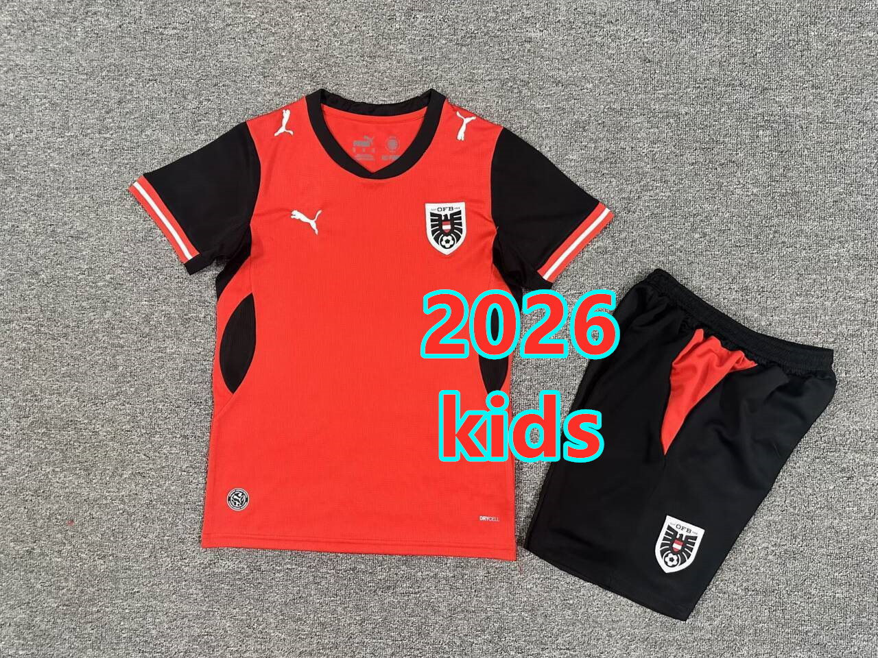 Ensemble domicile Autriche 2026 (enfant)