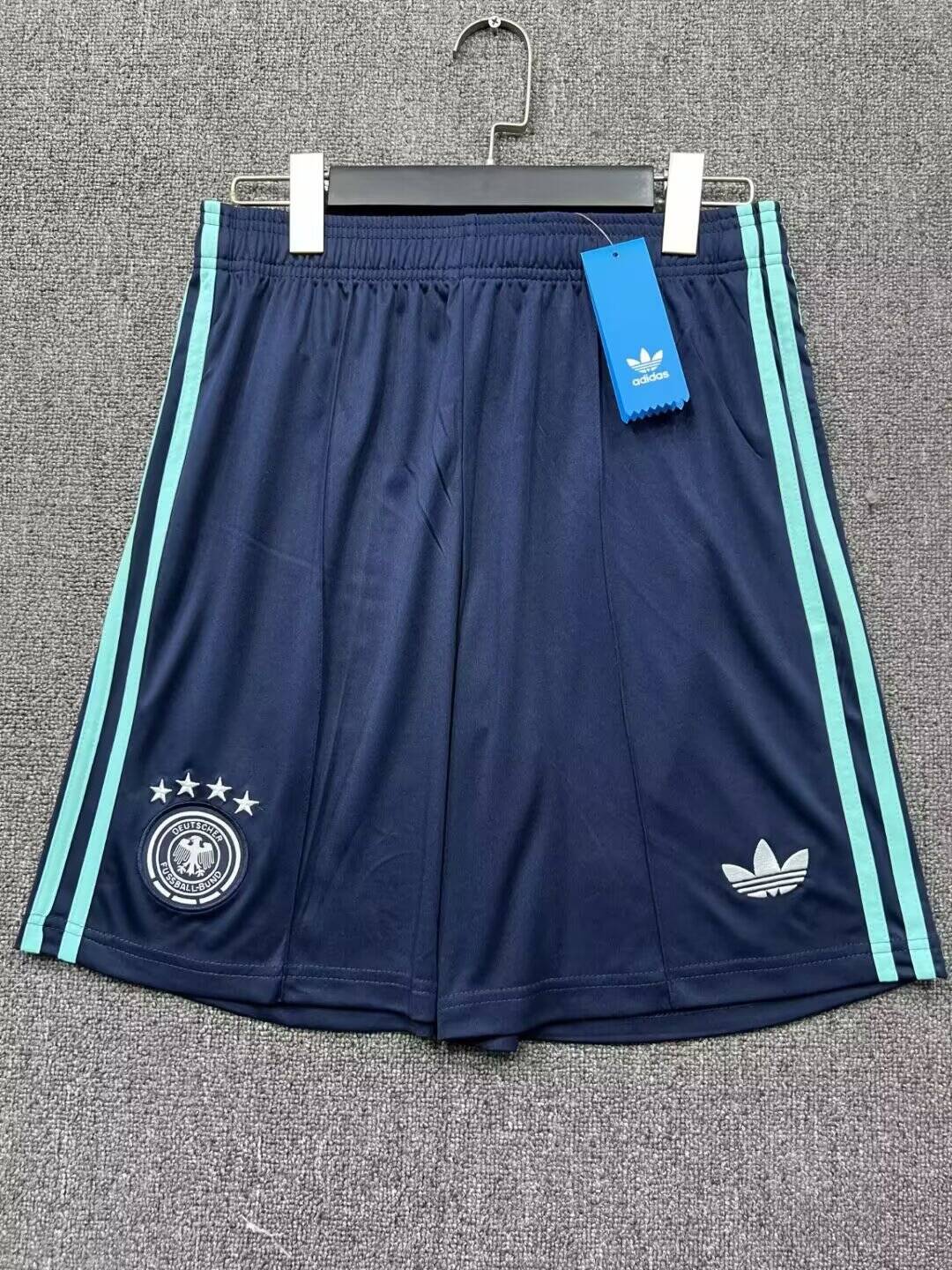 Short extérieur Allemagne 2026 (version supporter)