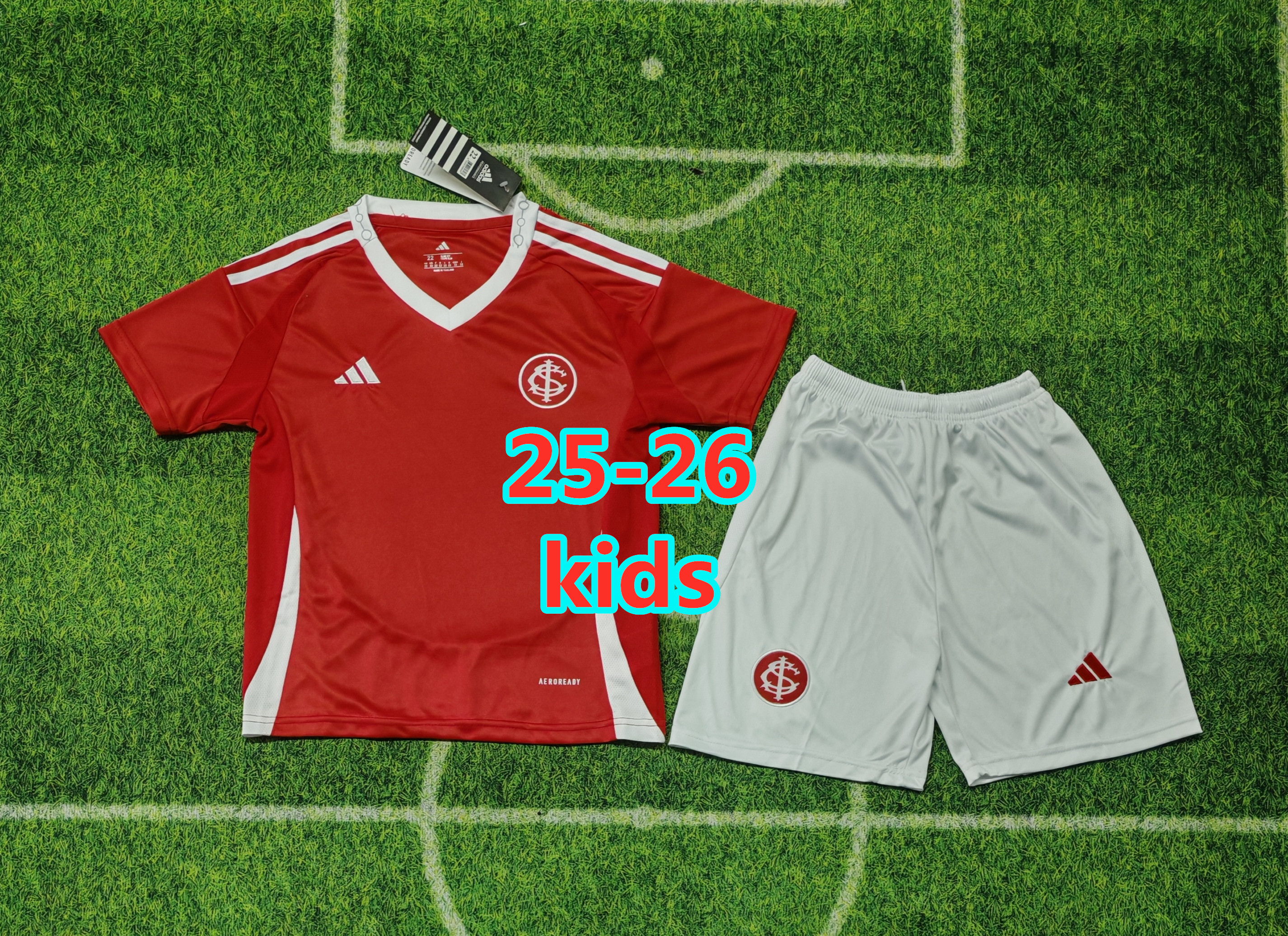 Ensemble domicile Internacional 25-26 (enfant)