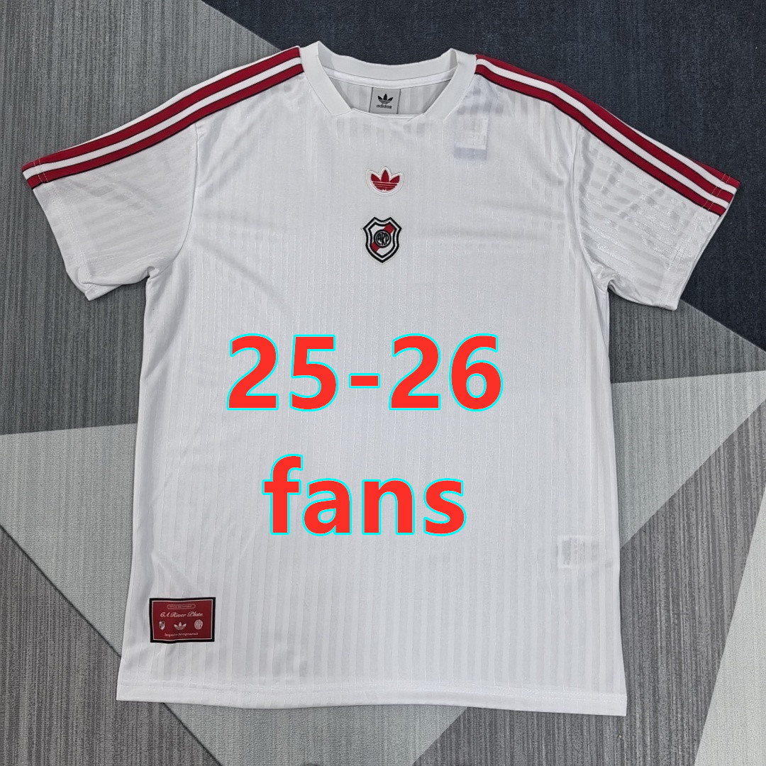 Maillot River Plate 25-26 rétro (version supporter)