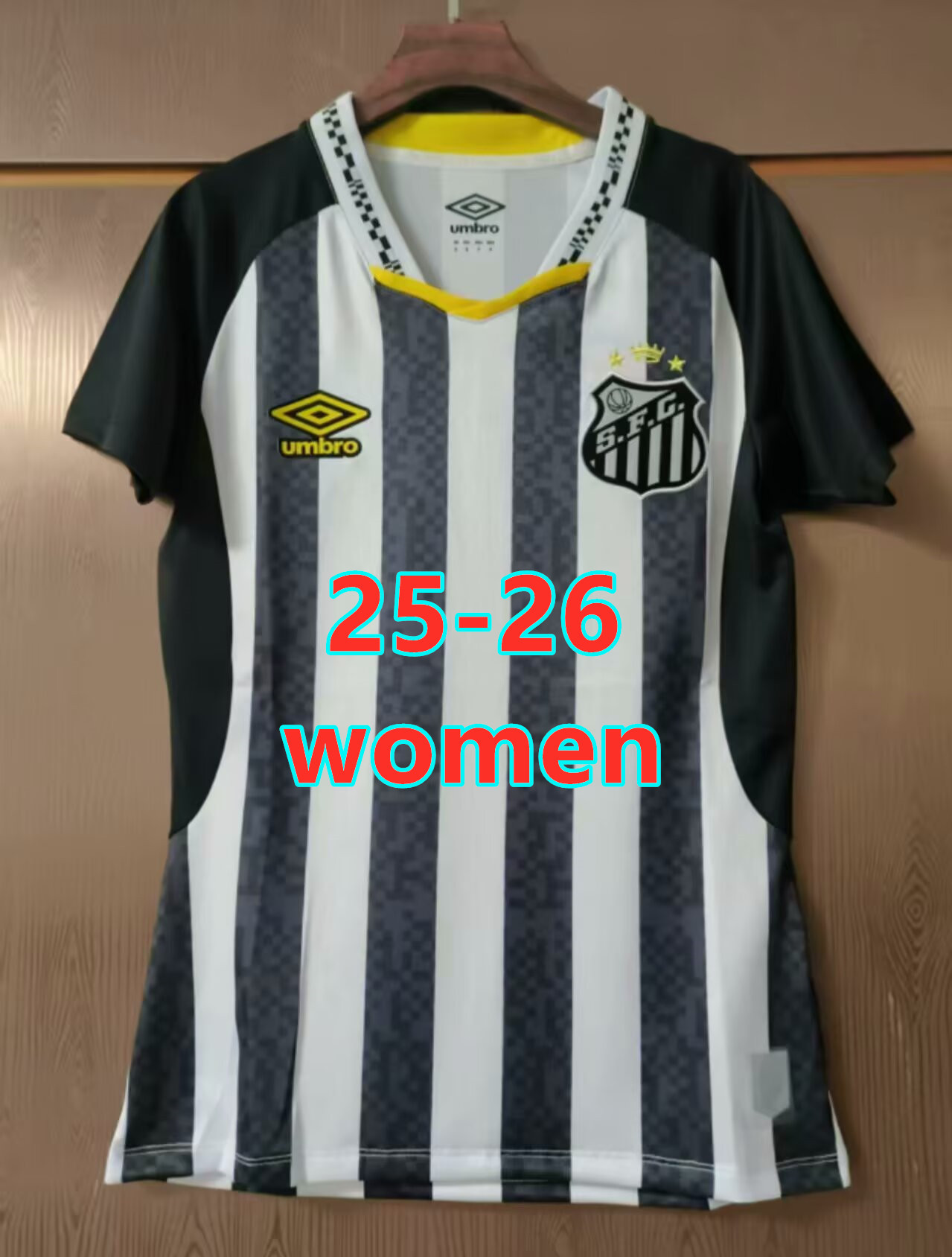 Maillot extérieur Santos 25-26 (femme)